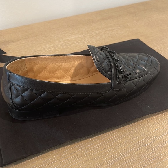 Chanel 22C lambskin loafer/moccasins in black size 38.5 - Picture 7 of 11